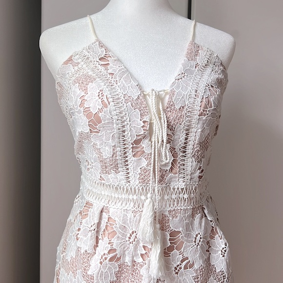 Lace Romper - Picture 2 of 5